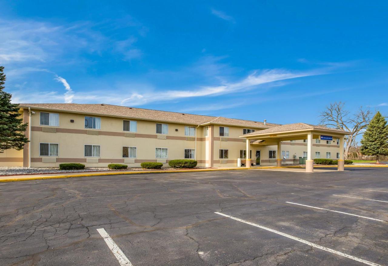 Americas Best Value Inn Charlotte Exterior photo
