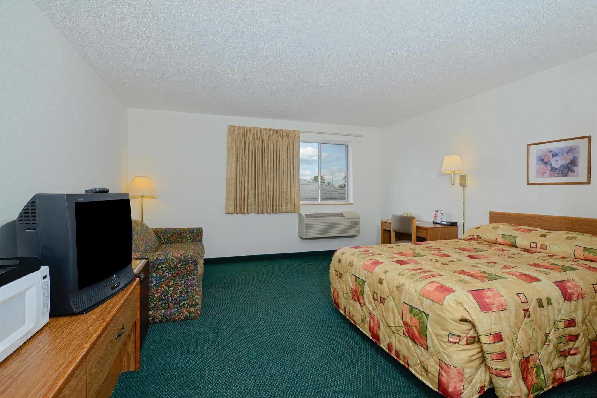 Americas Best Value Inn Charlotte Exterior photo